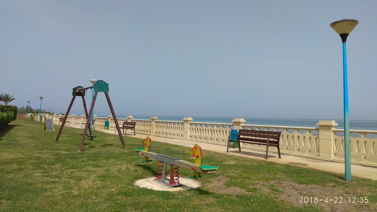 Apartamento Primera Linea De Mar Denia Ngoại thất bức ảnh